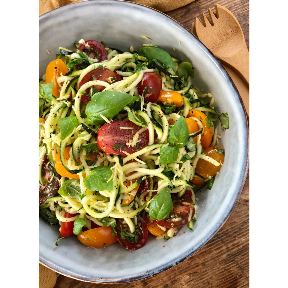 Kokboken Laga Mer Ren och Naturlig Mat zucchinirätt